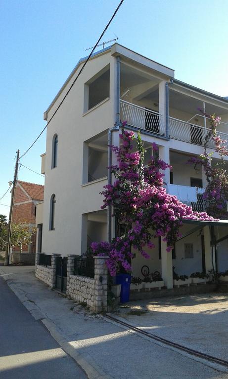 Apartments Davor บีโอกราดนาโมรู ภายนอก รูปภาพ