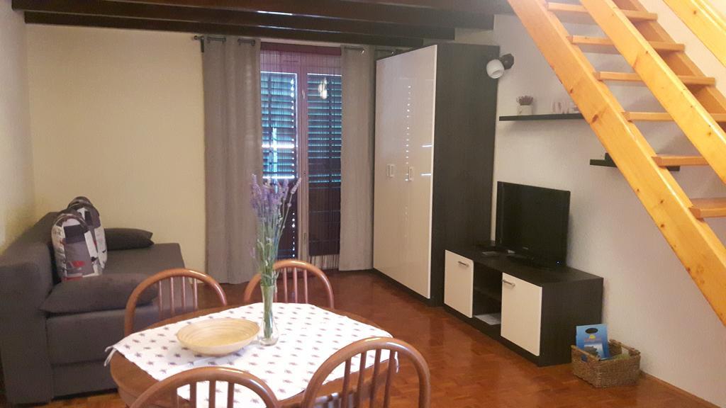 Apartments Davor บีโอกราดนาโมรู ภายนอก รูปภาพ