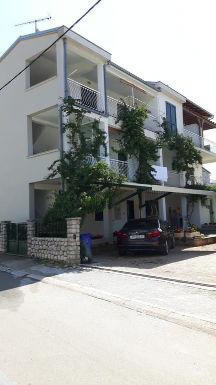 Apartments Davor บีโอกราดนาโมรู ภายนอก รูปภาพ
