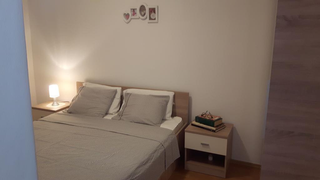 Apartments Davor บีโอกราดนาโมรู ภายนอก รูปภาพ