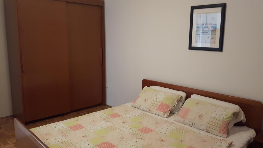Apartments Davor บีโอกราดนาโมรู ภายนอก รูปภาพ