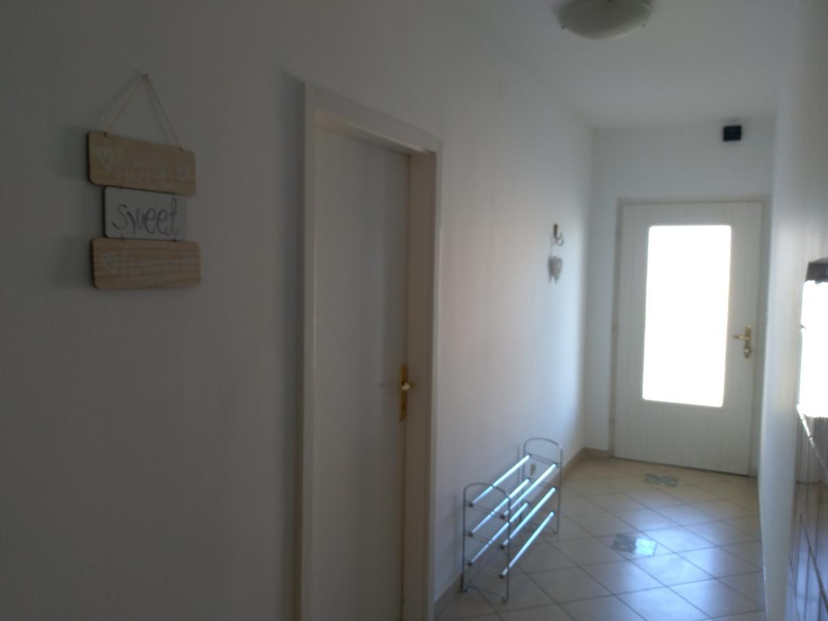 Apartments Davor บีโอกราดนาโมรู ภายนอก รูปภาพ